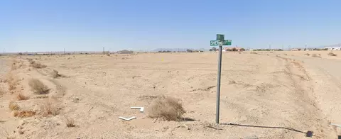 2004 Burr Ave, Thermal, CA 92274 photo 1