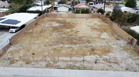66088 Hacienda Ave, Desert Hot Springs, CA 92240