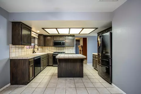 58289 Carlyle Dr, Yucca Valley, CA 92284 photo 11