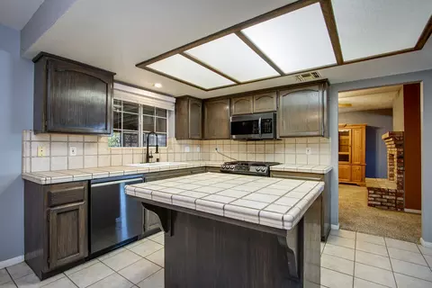 58289 Carlyle Dr, Yucca Valley, CA 92284 photo 12