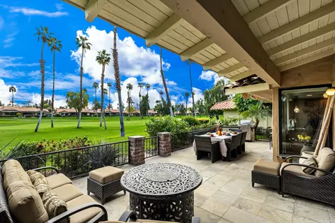 222 Serena Dr, Palm Desert, CA 92260
