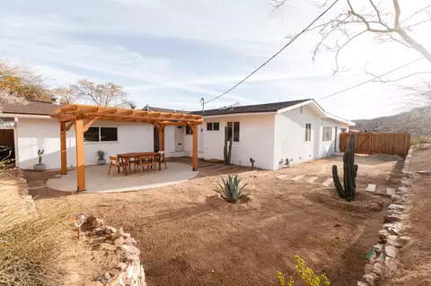 Exterior - 61877 Crest Circle Dr, Joshua Tree, CA 92252 photo 3 of 5