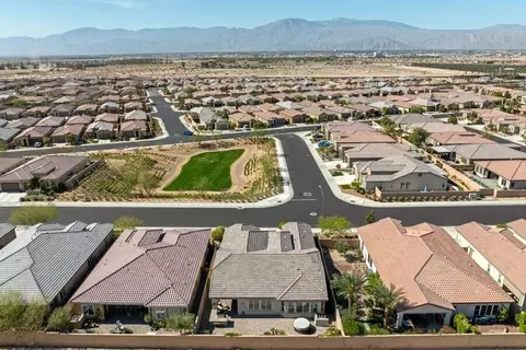 View/Area - 85606 Molvena Dr, Indio, CA 92203 photo 3 of 16