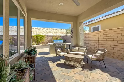 Exterior - 85606 Molvena Dr, Indio, CA 92203 photo 4 of 11