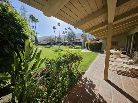49797 Coachella Dr, La Quinta, CA 92253