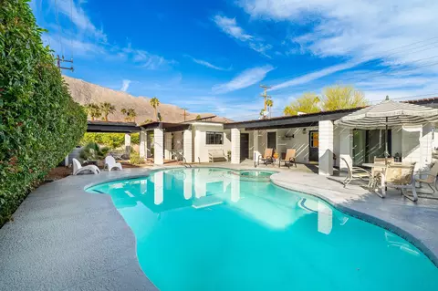 955 E Sunny Dunes Rd, Palm Springs, CA 92264