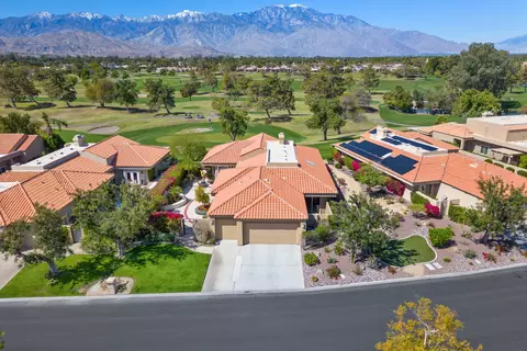 30 Colonial Dr, Rancho Mirage, CA 92270