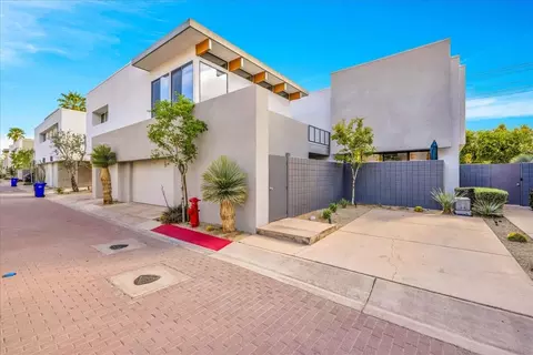 1534 E Baristo Rd, Palm Springs, CA 92262