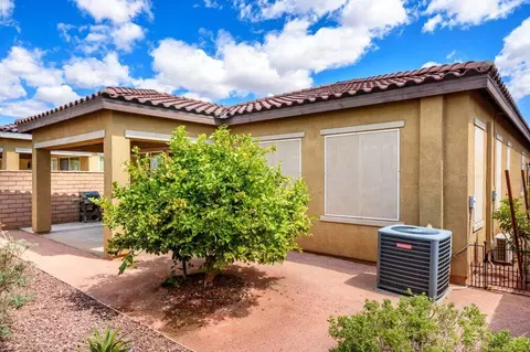 Exterior - 43693 Treviso Dr, Indio, CA 92203 photo 4 of 11