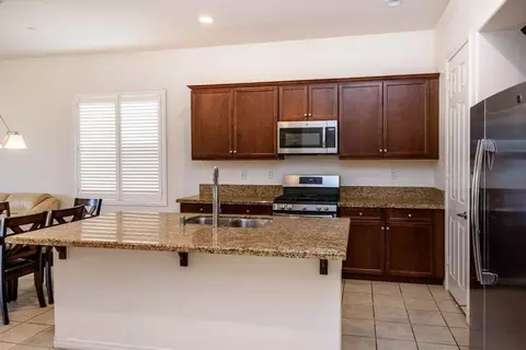 Kitchen - 43693 Treviso Dr, Indio, CA 92203 photo 2 of 3
