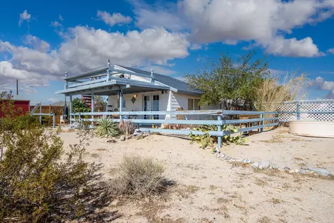 Exterior - 66673 Daisy Ln, Joshua Tree, CA 92252 photo 2 of 23