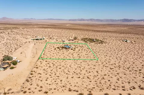 View/Area - 66673 Daisy Ln, Joshua Tree, CA 92252 photo 4 of 6