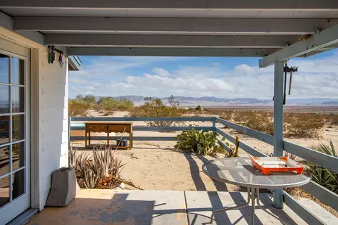 Exterior - 66673 Daisy Ln, Joshua Tree, CA 92252 photo 14 of 23