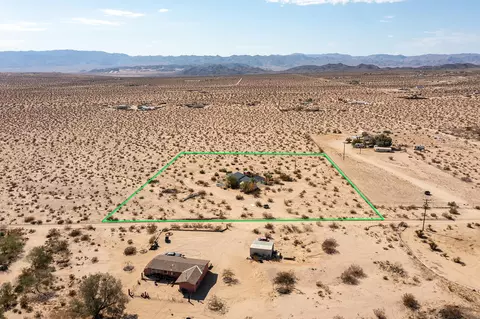 View/Area - 66673 Daisy Ln, Joshua Tree, CA 92252 photo 3 of 6