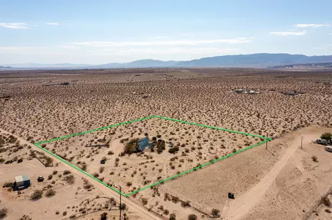 View/Area - 66673 Daisy Ln, Joshua Tree, CA 92252 photo 1 of 6