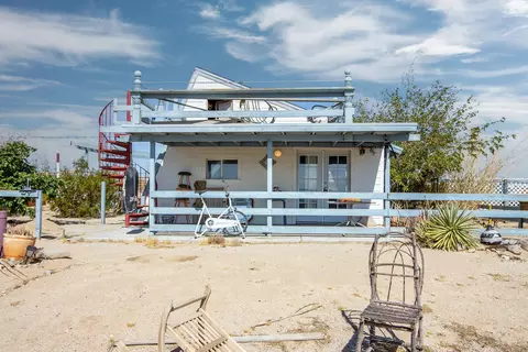Exterior - 66673 Daisy Ln, Joshua Tree, CA 92252 photo 10 of 23