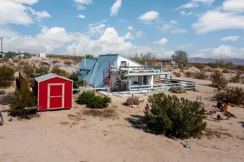 Exterior - 66673 Daisy Ln, Joshua Tree, CA 92252 photo 5 of 23