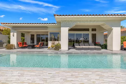 735 Hawk Hill Trl, Palm Desert, CA 92211