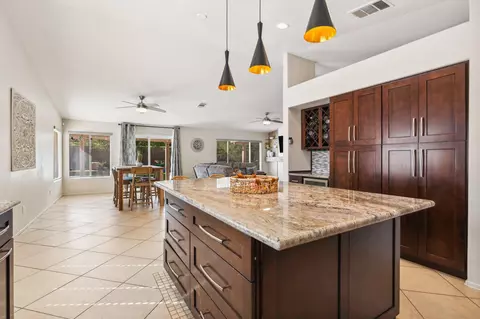 Kitchen - 81175 Mariposa Cir, Indio, CA 92201 photo 4 of 6