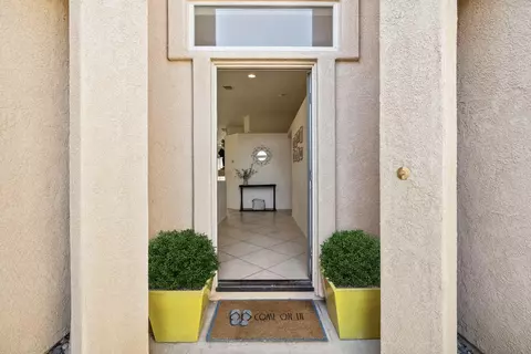 Entry Way - 81175 Mariposa Cir, Indio, CA 92201 photo 1 of 5