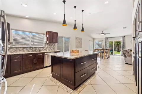 Kitchen - 81175 Mariposa Cir, Indio, CA 92201 photo 6 of 6