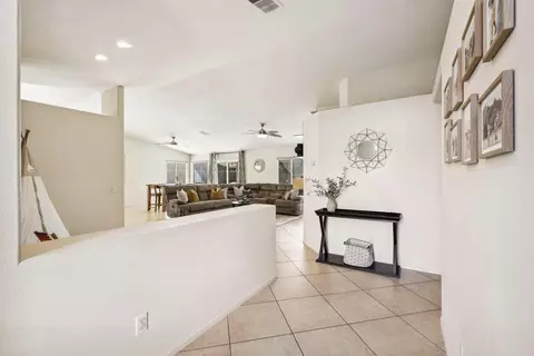 Entry Way - 81175 Mariposa Cir, Indio, CA 92201 photo 2 of 5