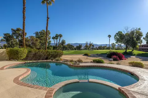 39120 Sweetwater Dr, Palm Desert, CA 92211