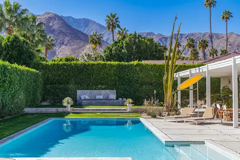 325 W Vista Chino, Palm Springs, CA 92262