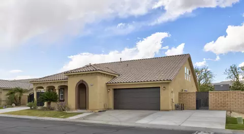 82224 Dunn Dr, Indio, CA 92203 photo 2