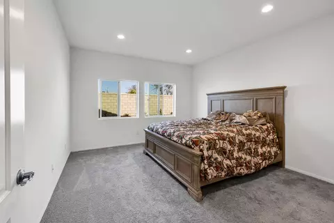 Bedroom - 44660 Beringer Dr, Indio, CA 92203 photo 1 of 6