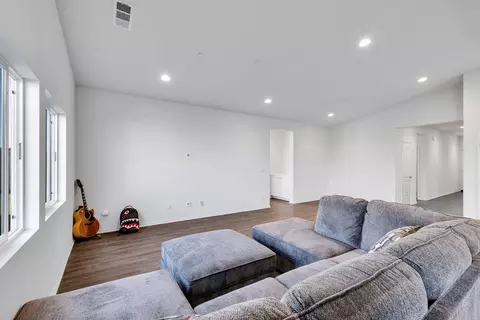 Living - 44660 Beringer Dr, Indio, CA 92203 photo 2 of 2