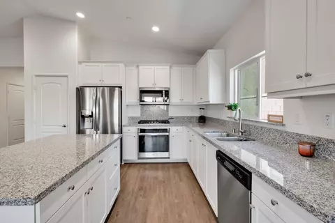 Kitchen - 44660 Beringer Dr, Indio, CA 92203 photo 1 of 3