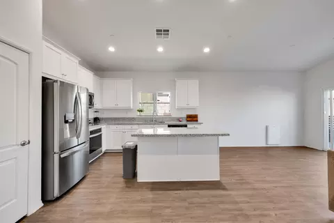 Kitchen - 44660 Beringer Dr, Indio, CA 92203 photo 2 of 3