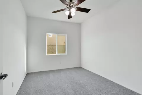 Bedroom - 44660 Beringer Dr, Indio, CA 92203 photo 4 of 6