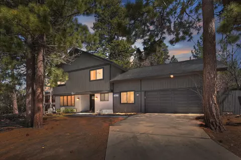 271 Bluebird Ct, Big Bear Lake, CA 92315