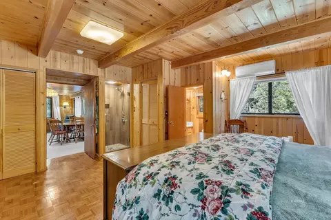 Bedroom - 54985 S Circle Dr, Idyllwild, CA 92549 photo 2 of 4