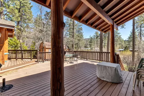 Exterior - 53845 Pine Crest Ave, Idyllwild, CA 92549 photo 12 of 26