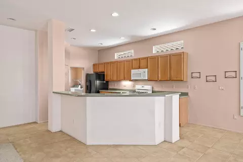 44112 Royal Troon Dr, Indio, CA 92201 photo 14