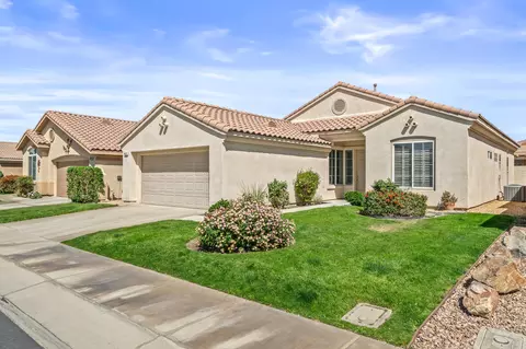 44112 Royal Troon Dr, Indio, CA 92201 photo 2