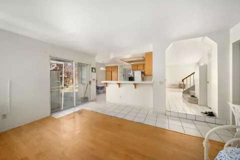 Living - 2535 Overland Ave, Lancaster, CA 93536 photo 7 of 7