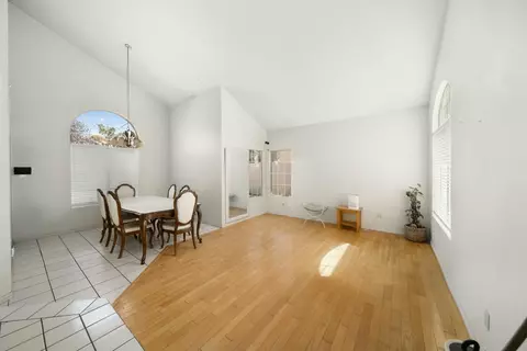 Living - 2535 Overland Ave, Lancaster, CA 93536 photo 1 of 7