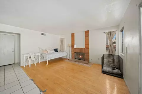Living - 2535 Overland Ave, Lancaster, CA 93536 photo 4 of 7