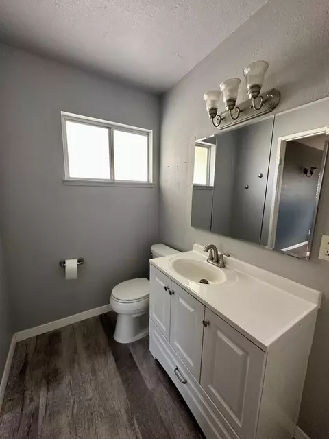 Bath - 361 N 9th St, Blythe, CA 92225 photo 3 of 3