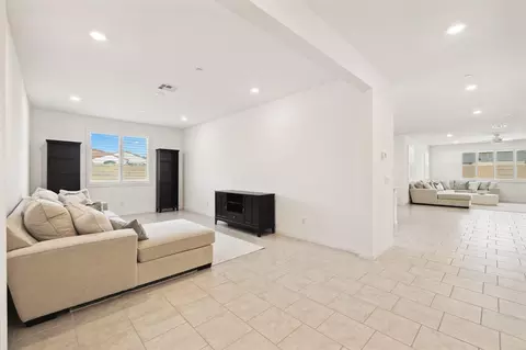 Entry Way - 82054 Verdi Rd, Indio, CA 92203 photo 3 of 5