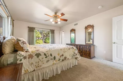 Bedroom - 5284 Bardwell Ave, Riverside, CA 92506 photo 2 of 8