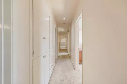 Entry Way - 5284 Bardwell Ave, Riverside, CA 92506 photo 3 of 3