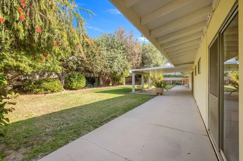 Exterior - 5284 Bardwell Ave, Riverside, CA 92506 photo 6 of 10