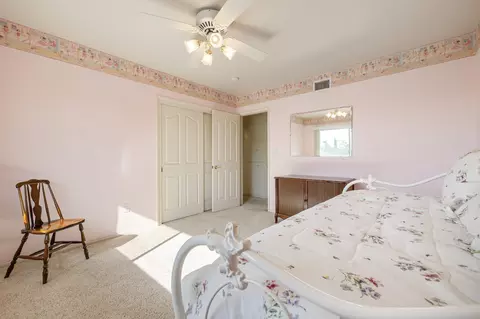 Bedroom - 5284 Bardwell Ave, Riverside, CA 92506 photo 6 of 8