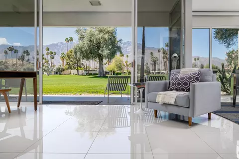 26 Lakeview Cir, Palm Springs, CA 92264