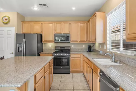Kitchen - 82491 Grant Dr, Indio, CA 92201 photo 3 of 3